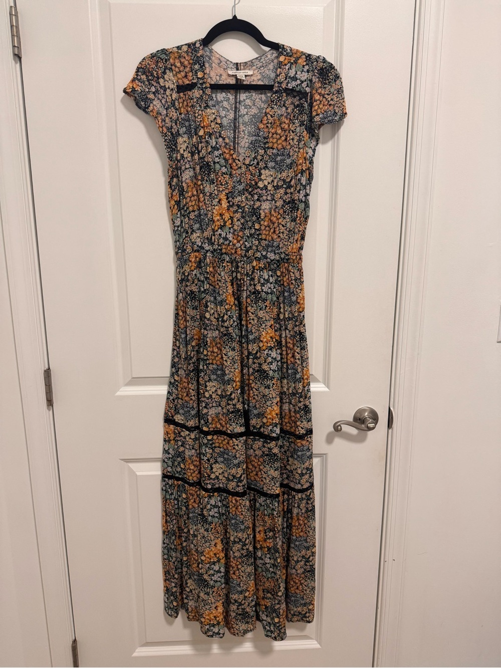 American Eagle Outfitters Floral V-Neck Maxi Dress